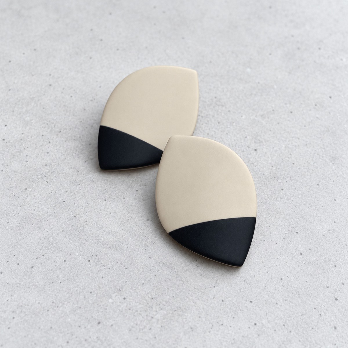 NASA DUO SAND-BLACK